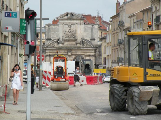  rue en chantier